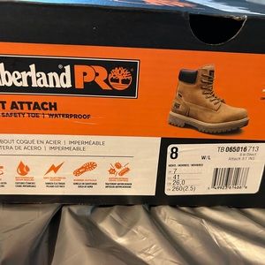 Brand new in box Timberland mens steel toe boots size 8 wide